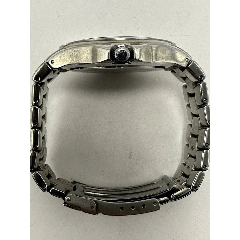Lorus LR0942 New Battery Mens Watch Rare‎ 42MM 6.5